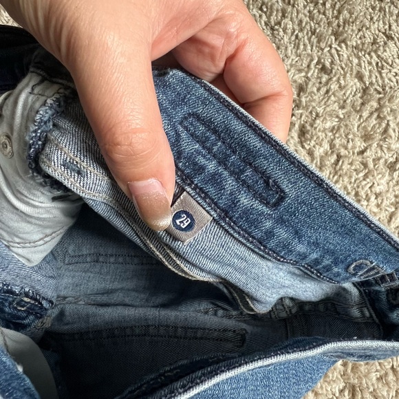 citizens of humanity jeans rocket ripped - Picture 5 of 6